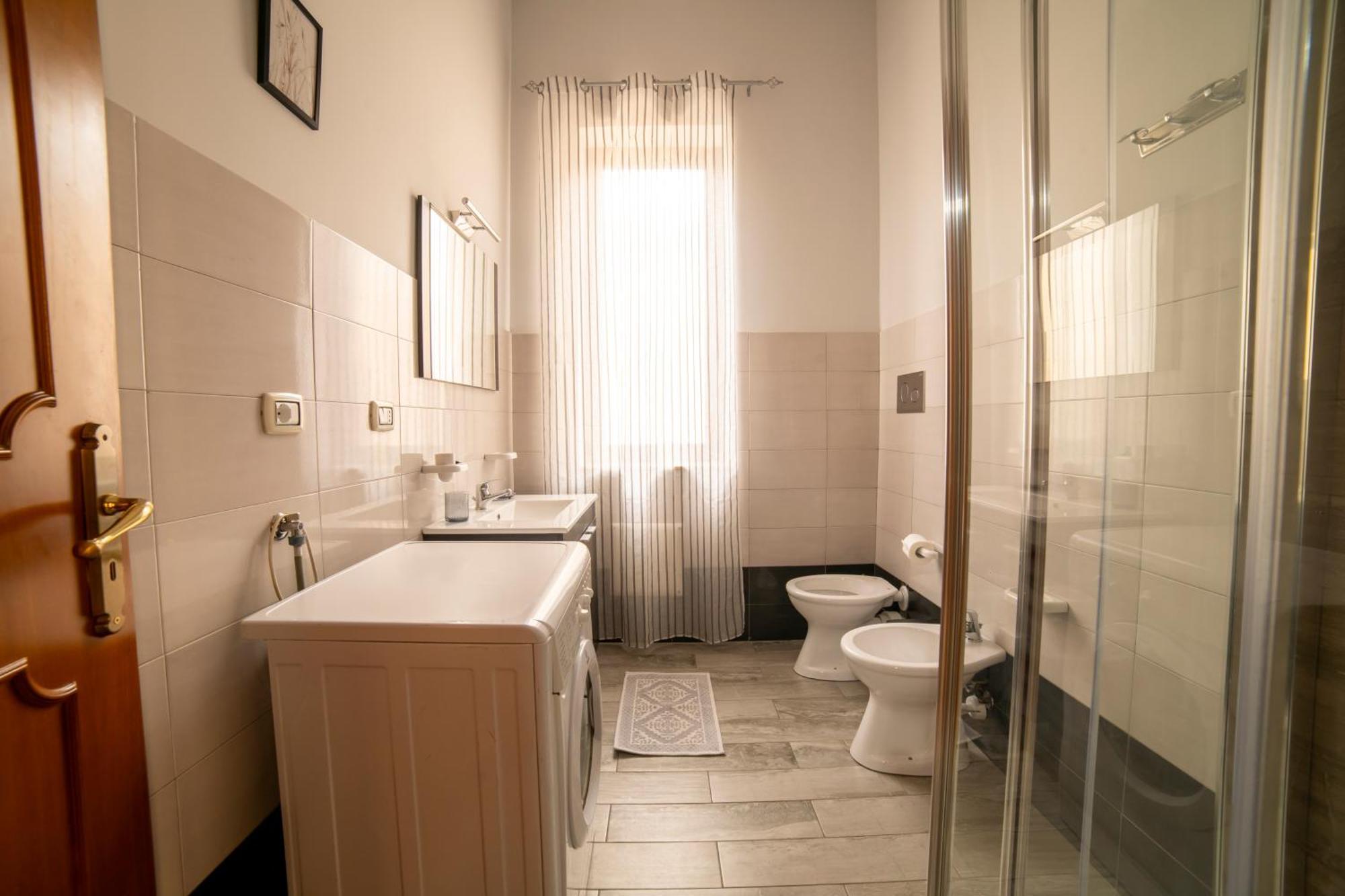 Centro Stazione Aeroporto Wi-Fi&Self Check-In Apartment Палермо Екстериор снимка